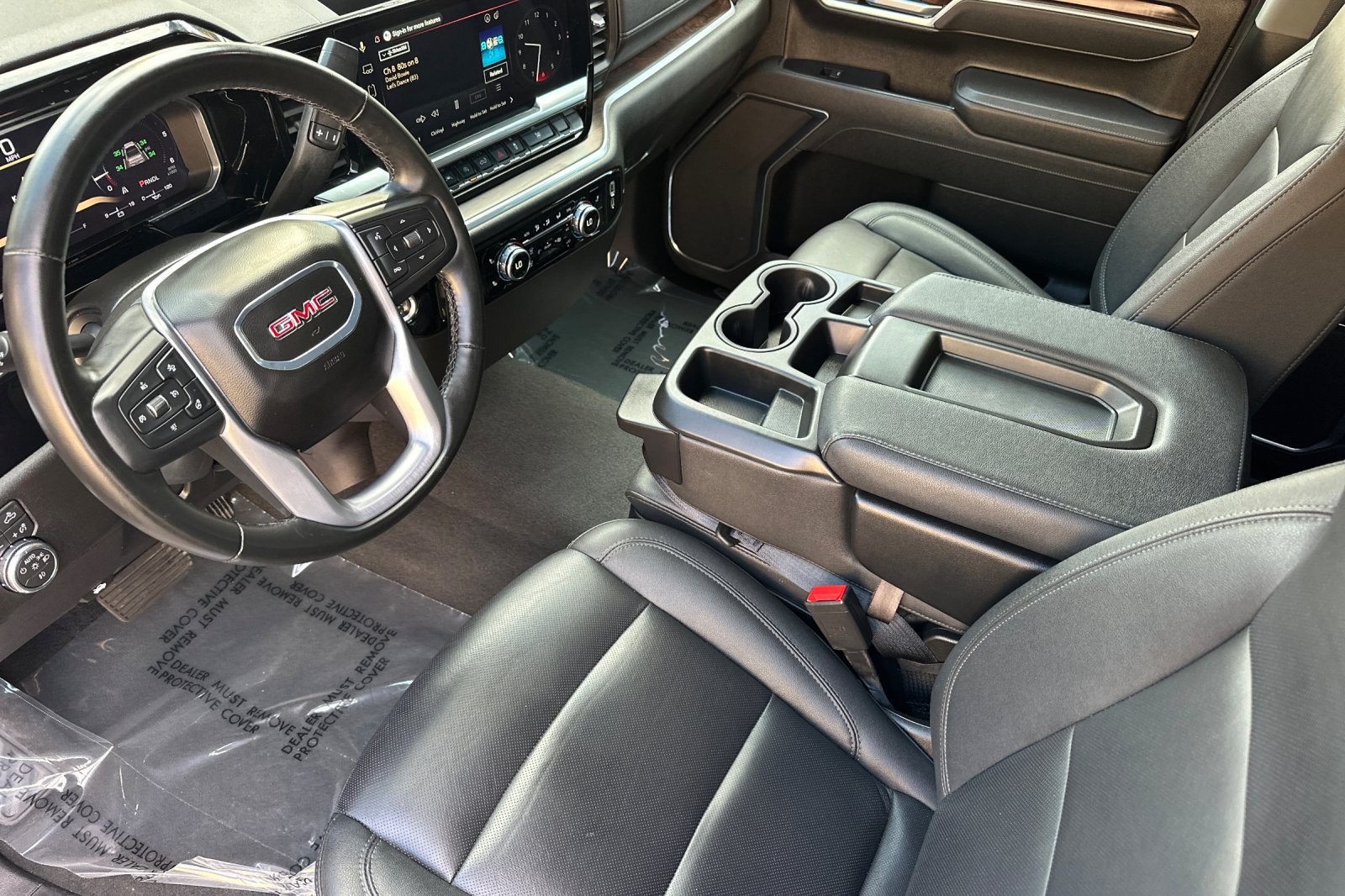 Used 2026 GMC Sierra 1500 SLT RWD image 9