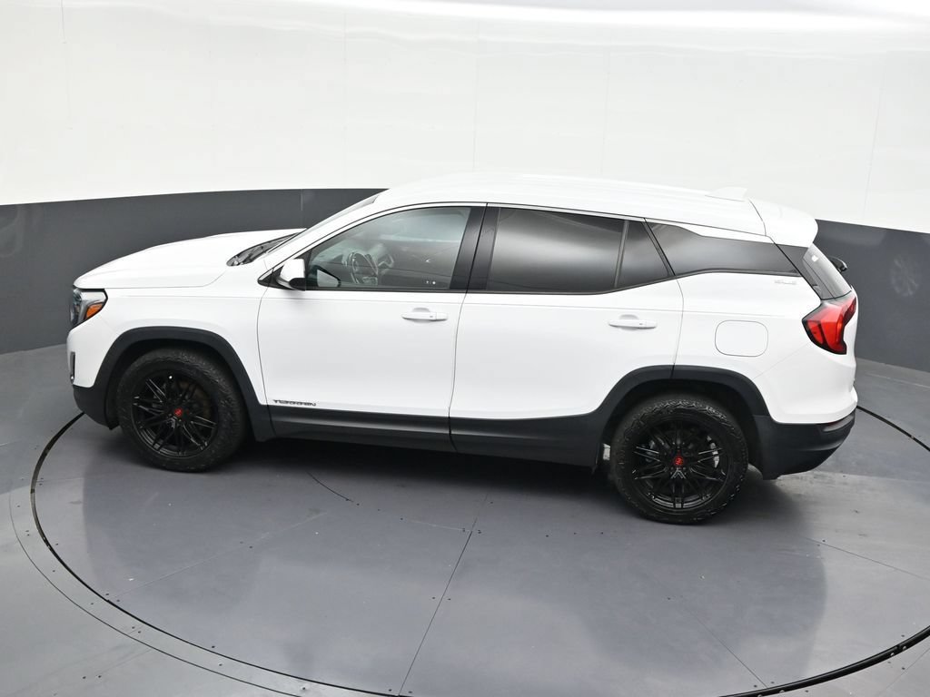 Used 2020 GMC Terrain SLE FWD image 16