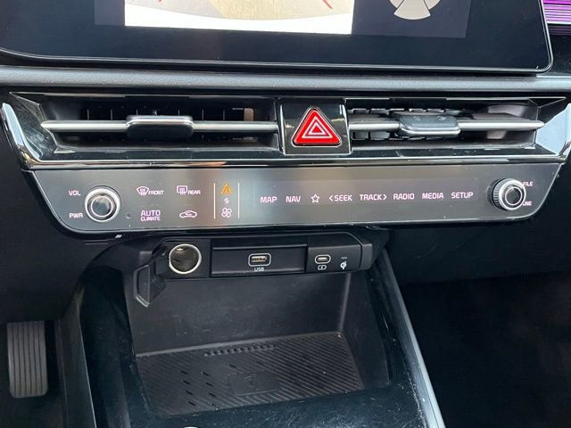 Used 2023 Kia Niro Wind FWD image 25