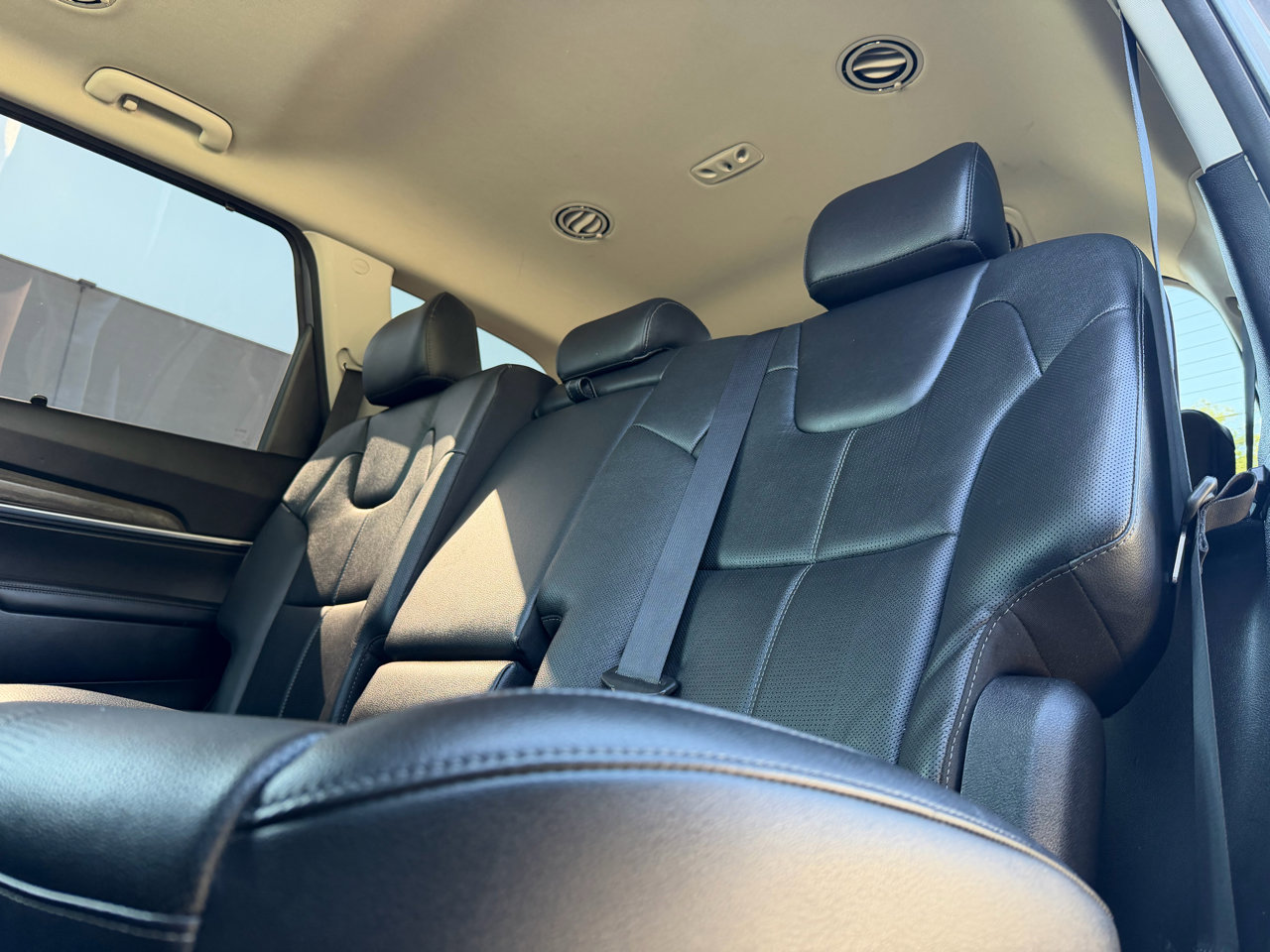 Used 2020 Kia Telluride EX image 10