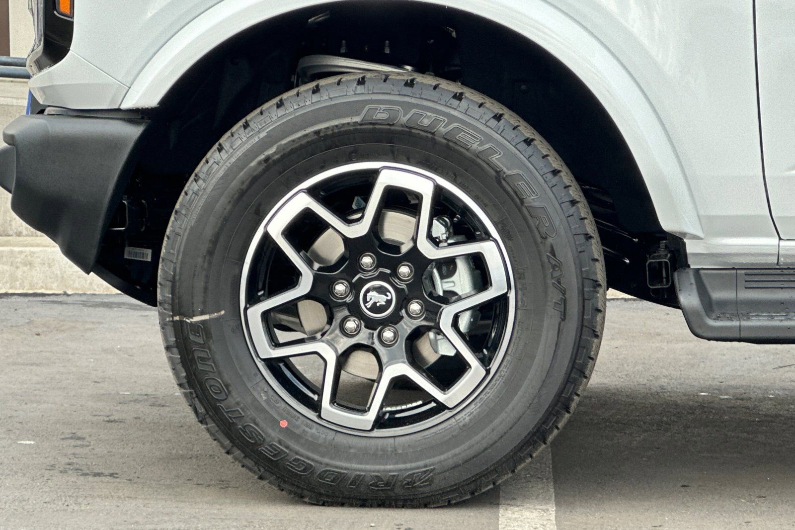 New 2025 Ford Bronco Outer Banks image 25