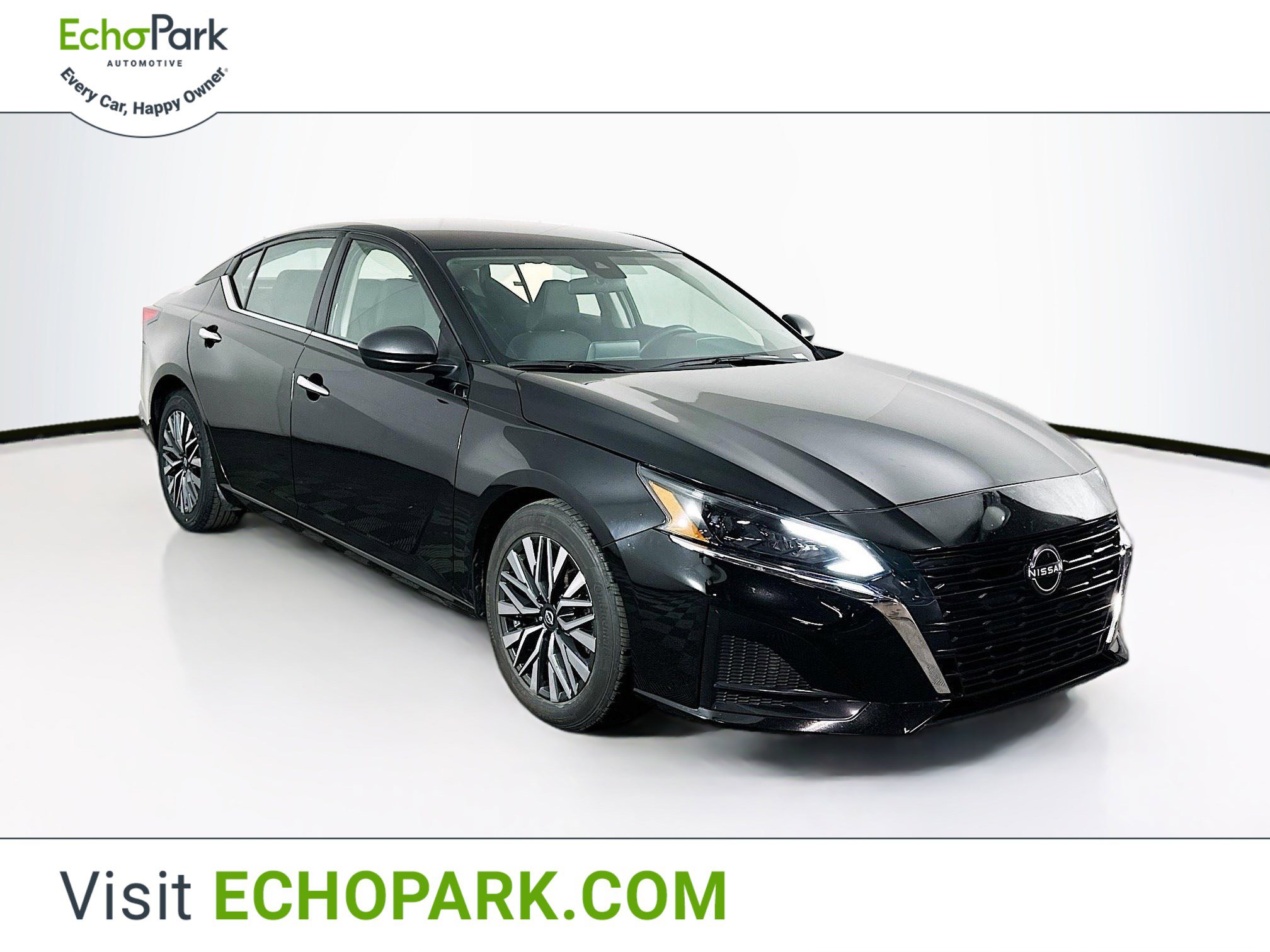 Used 2024 Nissan Altima 2.5 SV