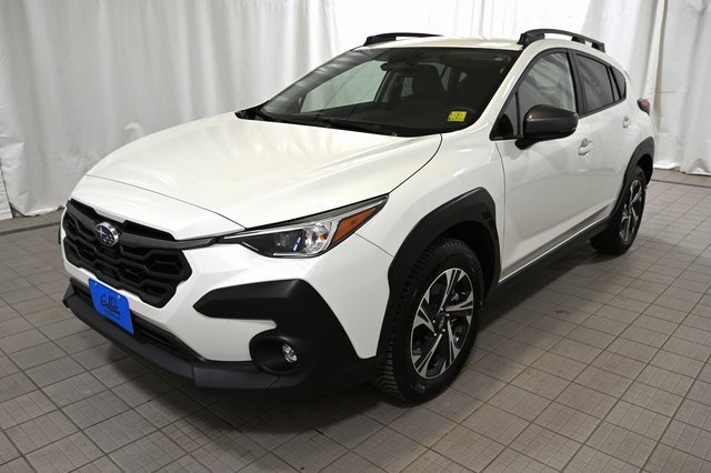 Used 2024 Subaru Crosstrek 2.0i Premium w/ Popular Package #3 image 16