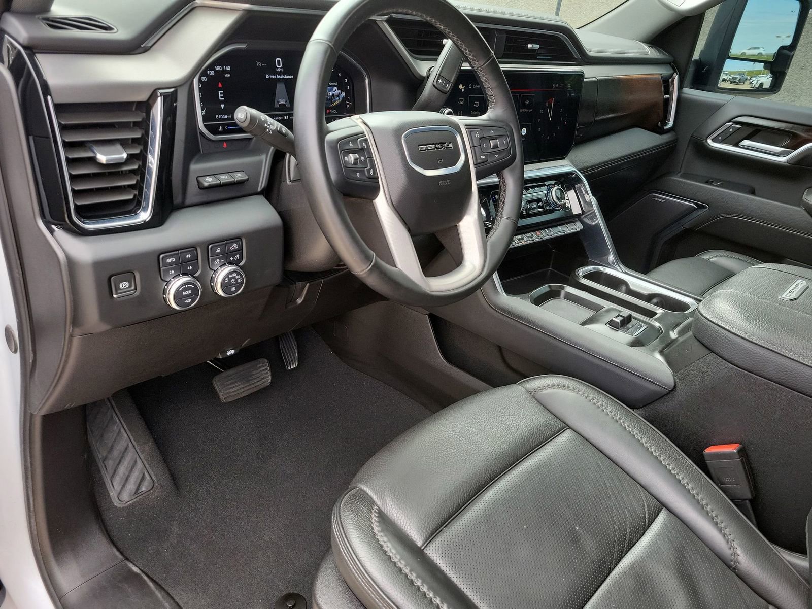 Certified 2024 GMC Sierra 2500 Denali w/ Denali Reserve Package AWD/4WD image 10