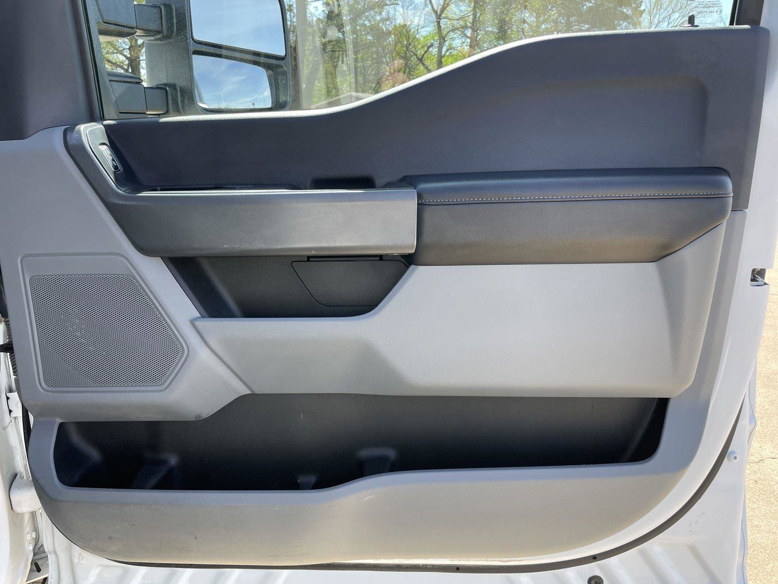 Used 2024 Ford F250 XLT w/ FX4 Off-Road Package image 46