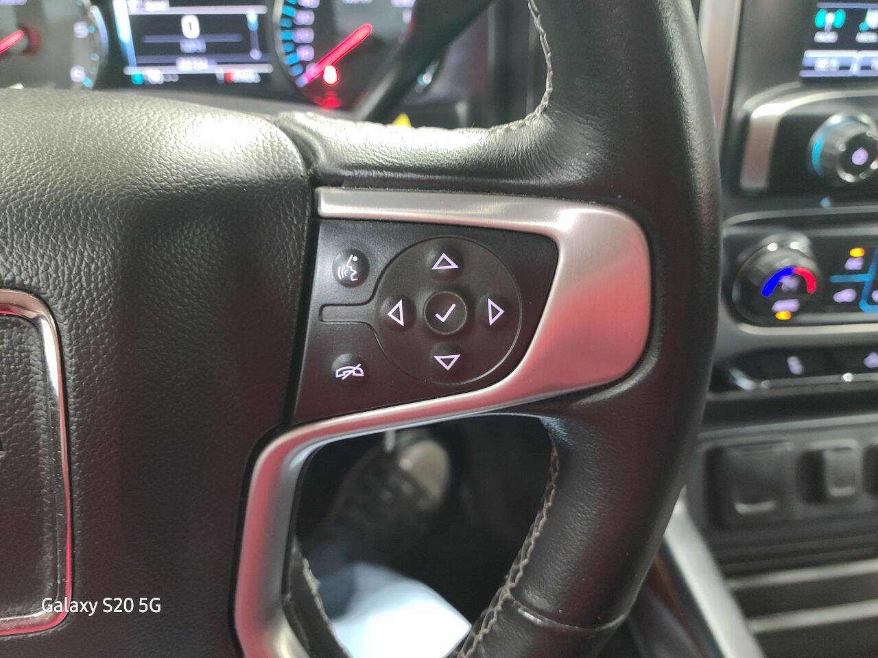 Used 2017 GMC Sierra 1500 SLE w/ SLE Value Package image 31