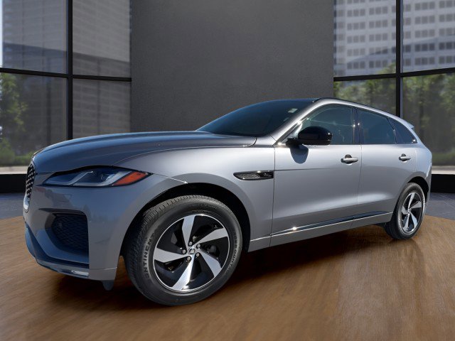 Used 2024 Jaguar F-PACE R-Dynamic S image 4