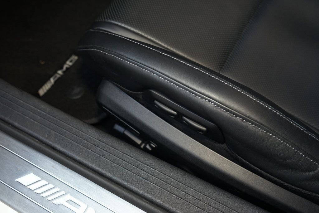 Used 2018 Mercedes-Benz AMG GT Roadster image 24