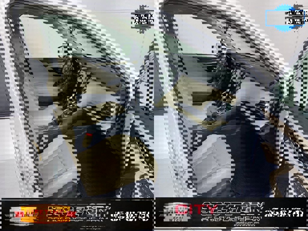 Used 2025 Subaru Legacy Limited w/ Popular Package #3 image 34