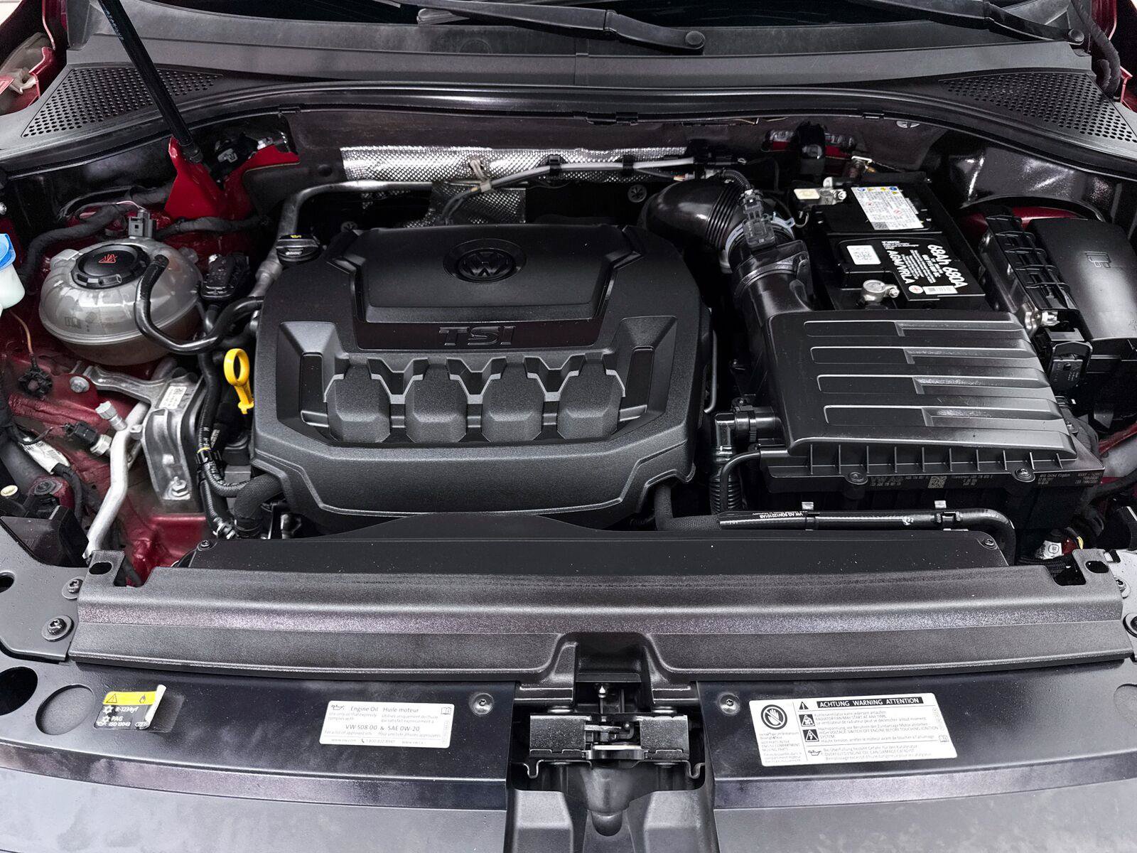 Used 2018 Volkswagen Tiguan SE FWD image 5