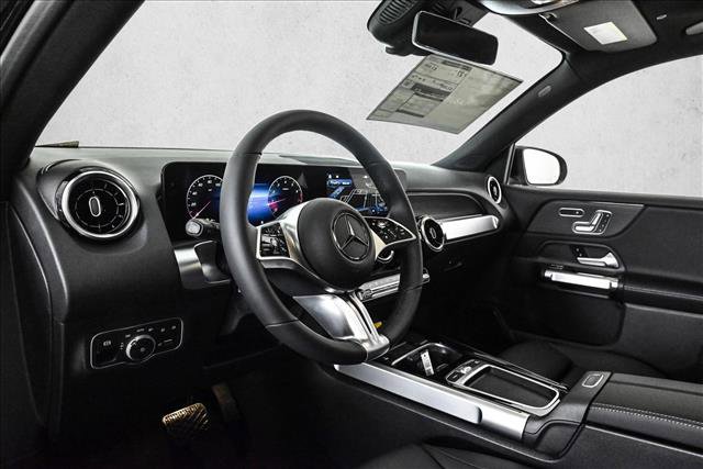 New 2026 Mercedes-Benz GLB 250 4MATIC image 10