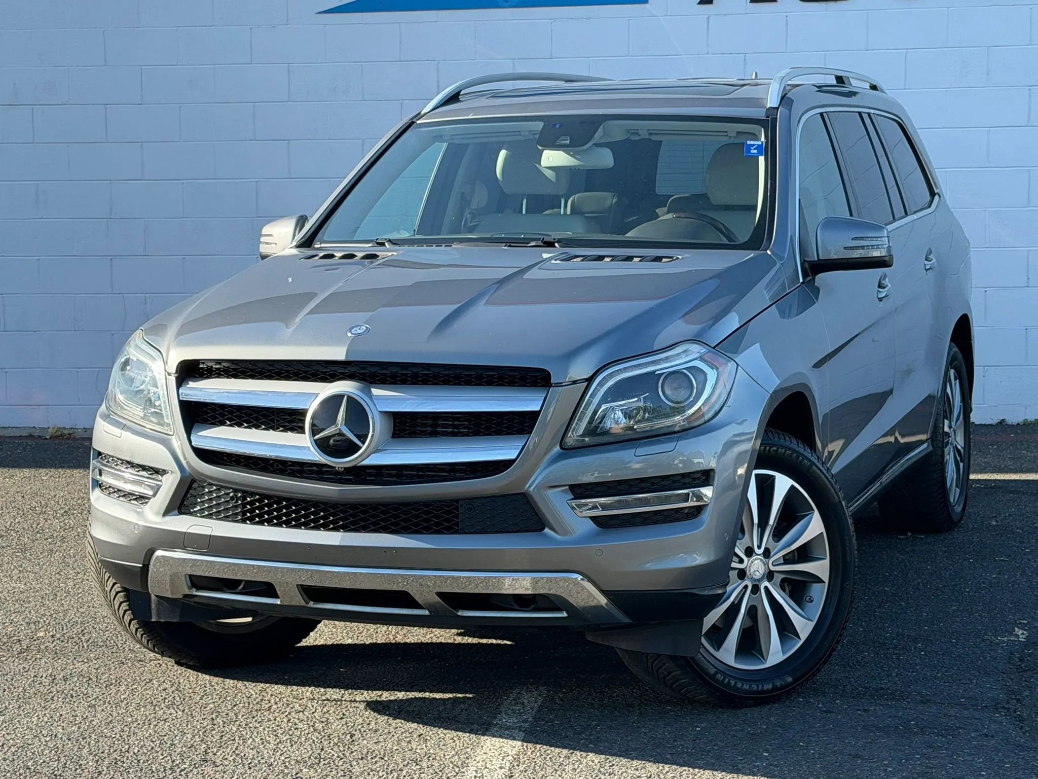 Used 2014 Mercedes-Benz GL 350 BlueTEC 4MATIC image 1