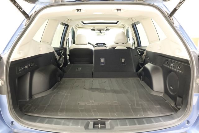 Used 2024 Subaru Forester Limited w/ Convenience Package image 34
