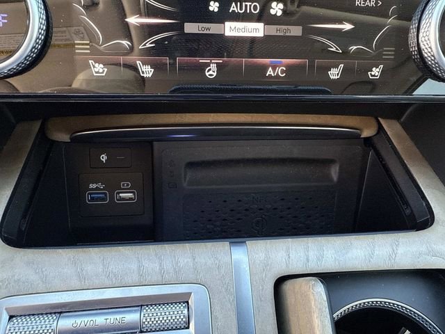 Used 2022 Genesis GV80 2.5T w/ Prestige Package 04 image 33