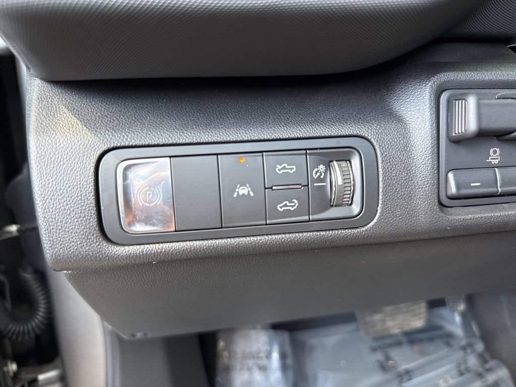 Used 2026 Chevrolet Silverado EV Trail Boss AWD/4WD image 74