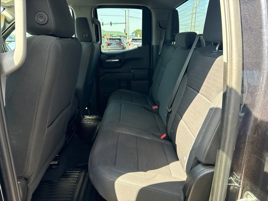 Used 2023 Chevrolet Silverado 1500 Custom w/ LPO, Dark Essentials Package AWD/4WD image 17