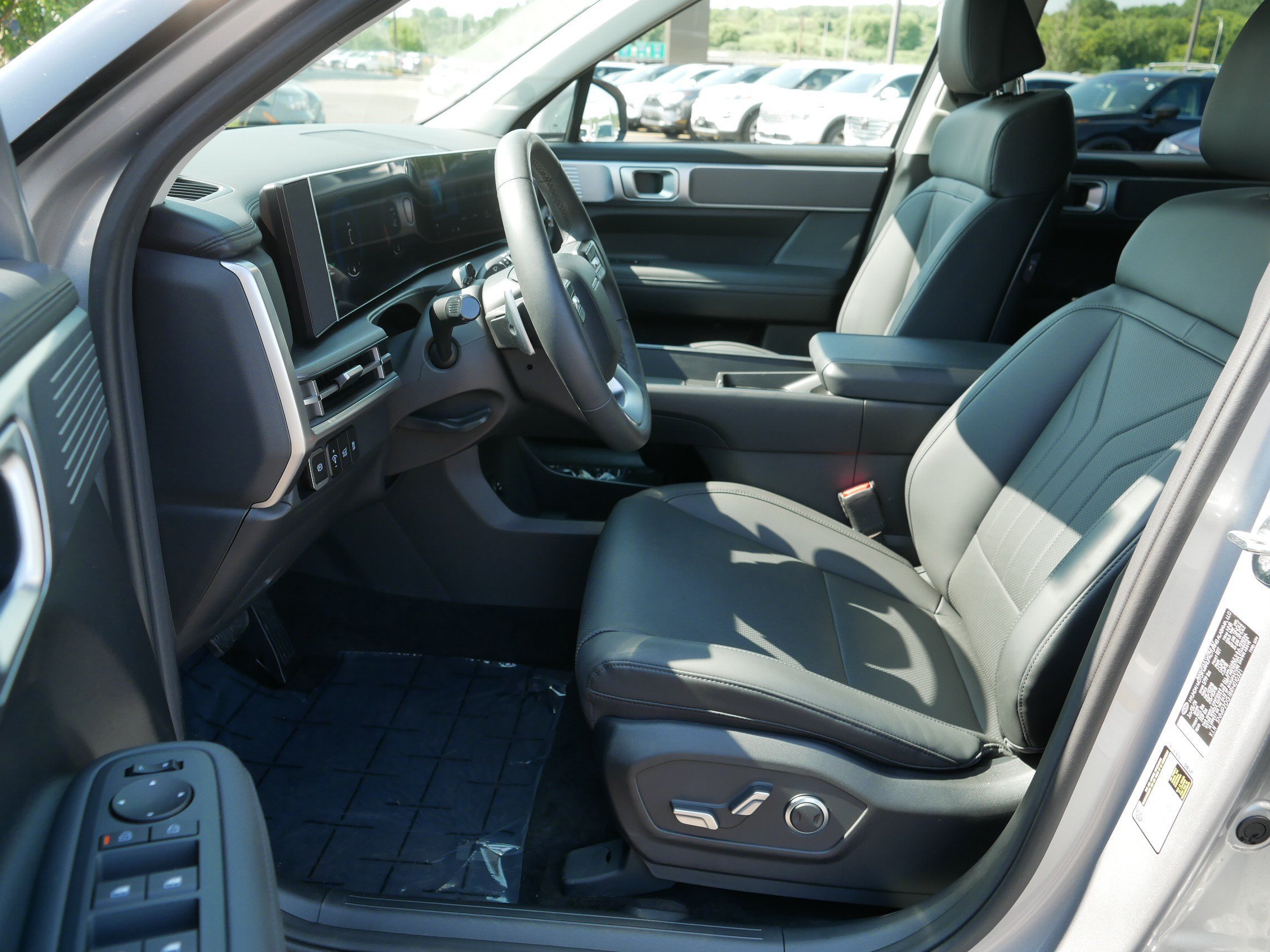 Used 2024 Hyundai Santa Fe SEL AWD/4WD image 12
