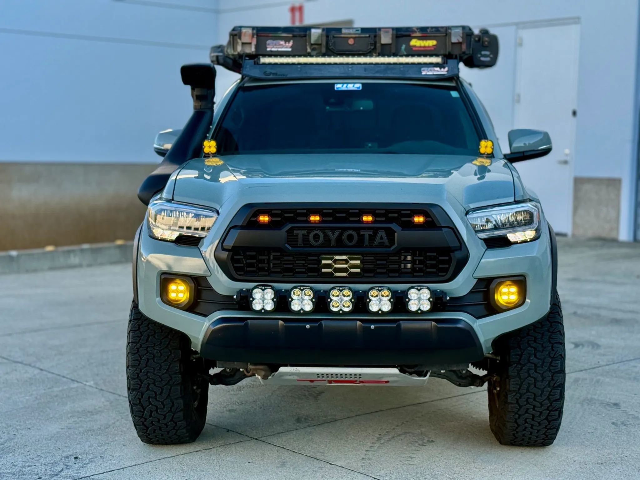 Used 2023 Toyota Tacoma TRD Off-Road AWD/4WD image 11