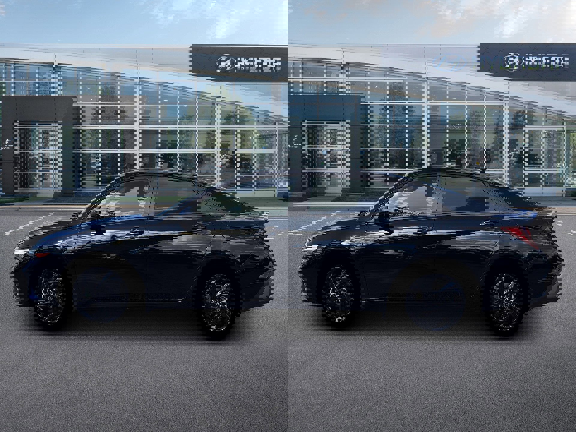 New 2026 Hyundai Elantra Sport image 3