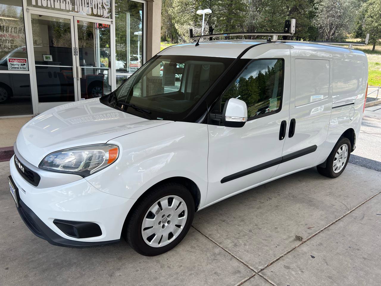 Used 2021 RAM ProMaster City Tradesman SLT FWD image 4