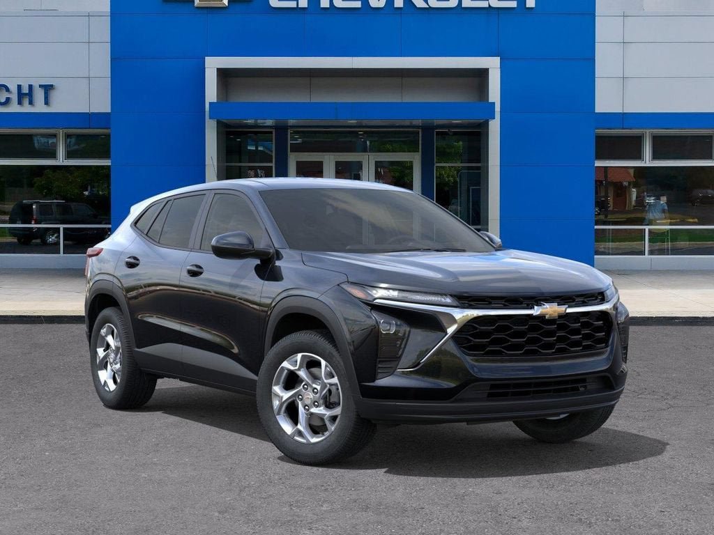 New 2026 Chevrolet Trax LS w/ LS Convenience Package FWD image 7