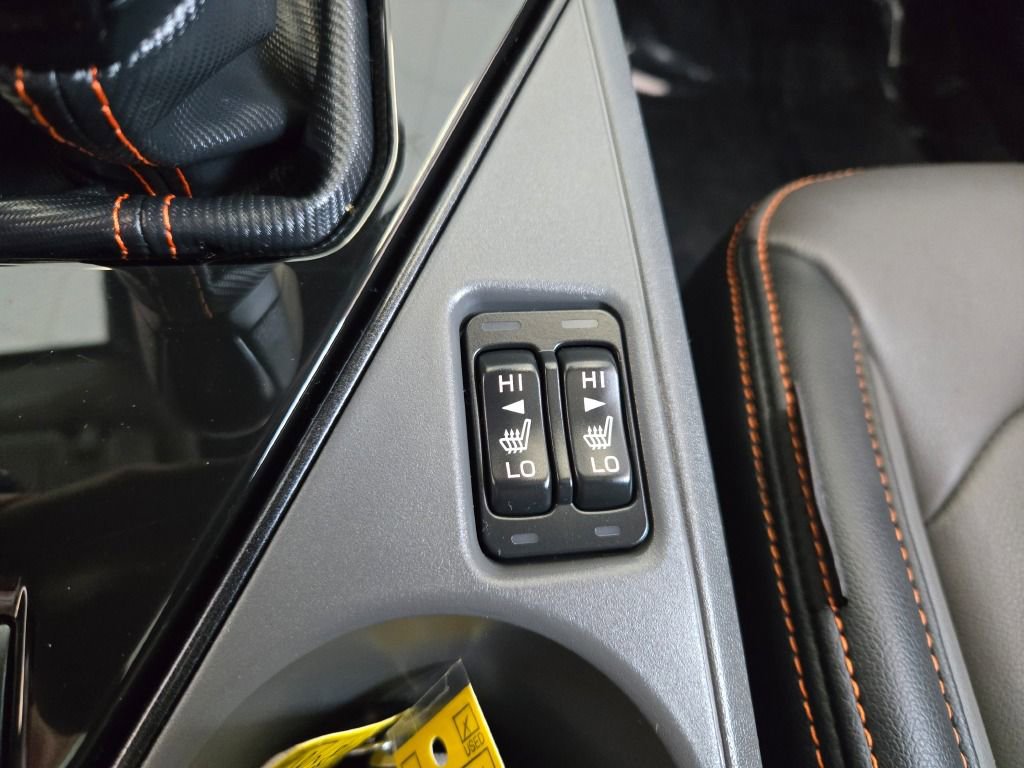 Used 2024 Subaru Crosstrek 2.5i Limited w/ Crosstrek Mirror Package image 25