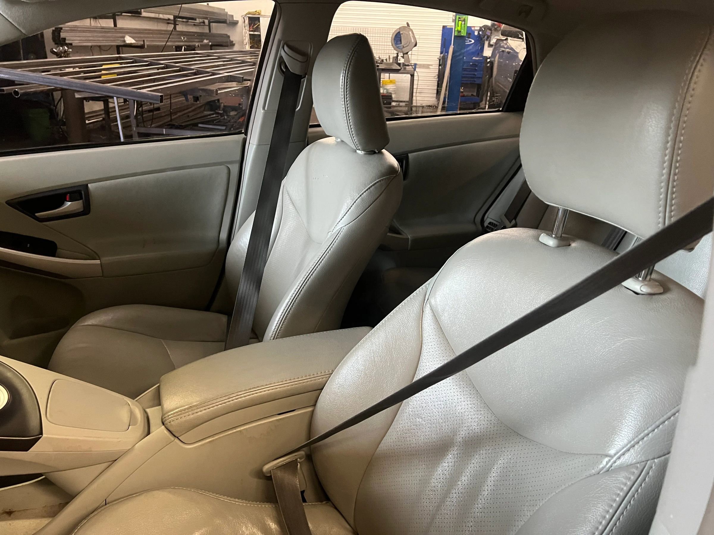 Used 2010 Toyota Prius Two image 10