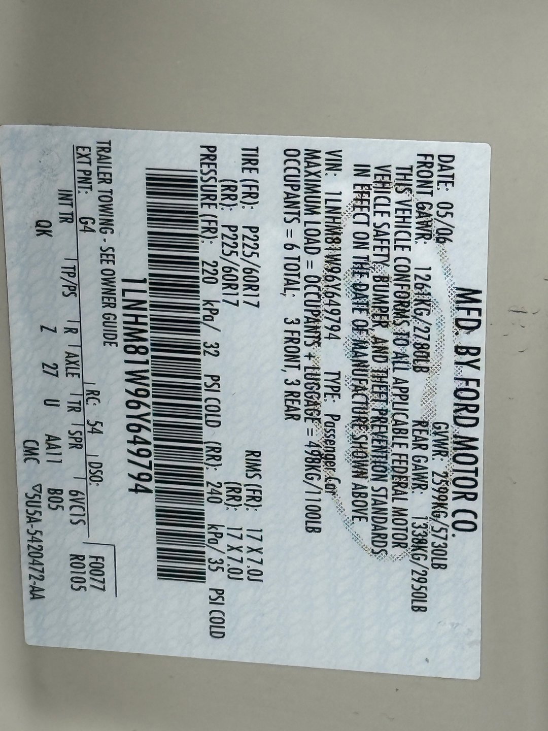 Used 2006 Lincoln Town Car Signature image 25