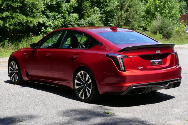 Used 2022 Cadillac CT5 V Blackwing w/ Carbon Fiber Package 2 RWD image 25