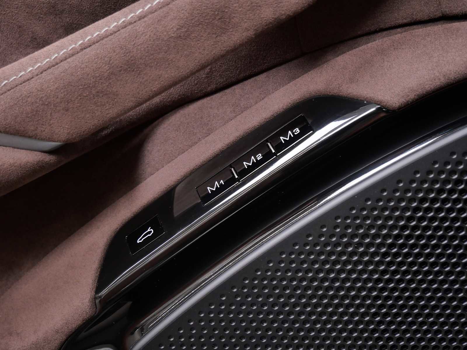 Certified 2024 Ferrari Roma image 30