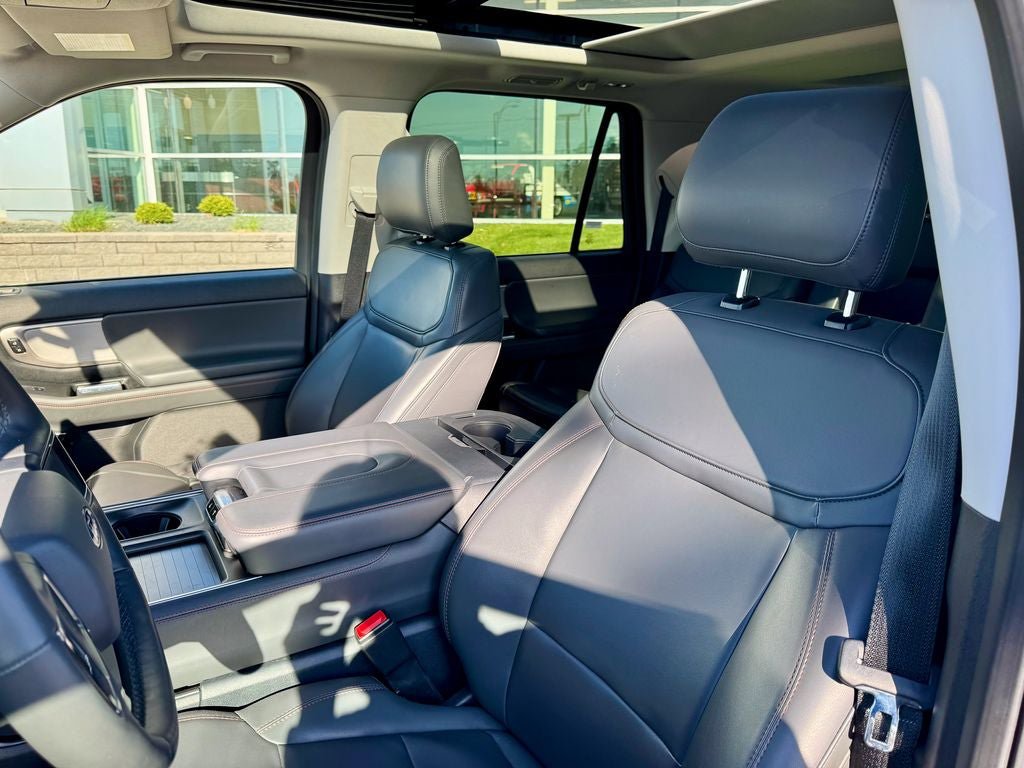 Certified 2025 Ford Expedition Max Active AWD/4WD image 10