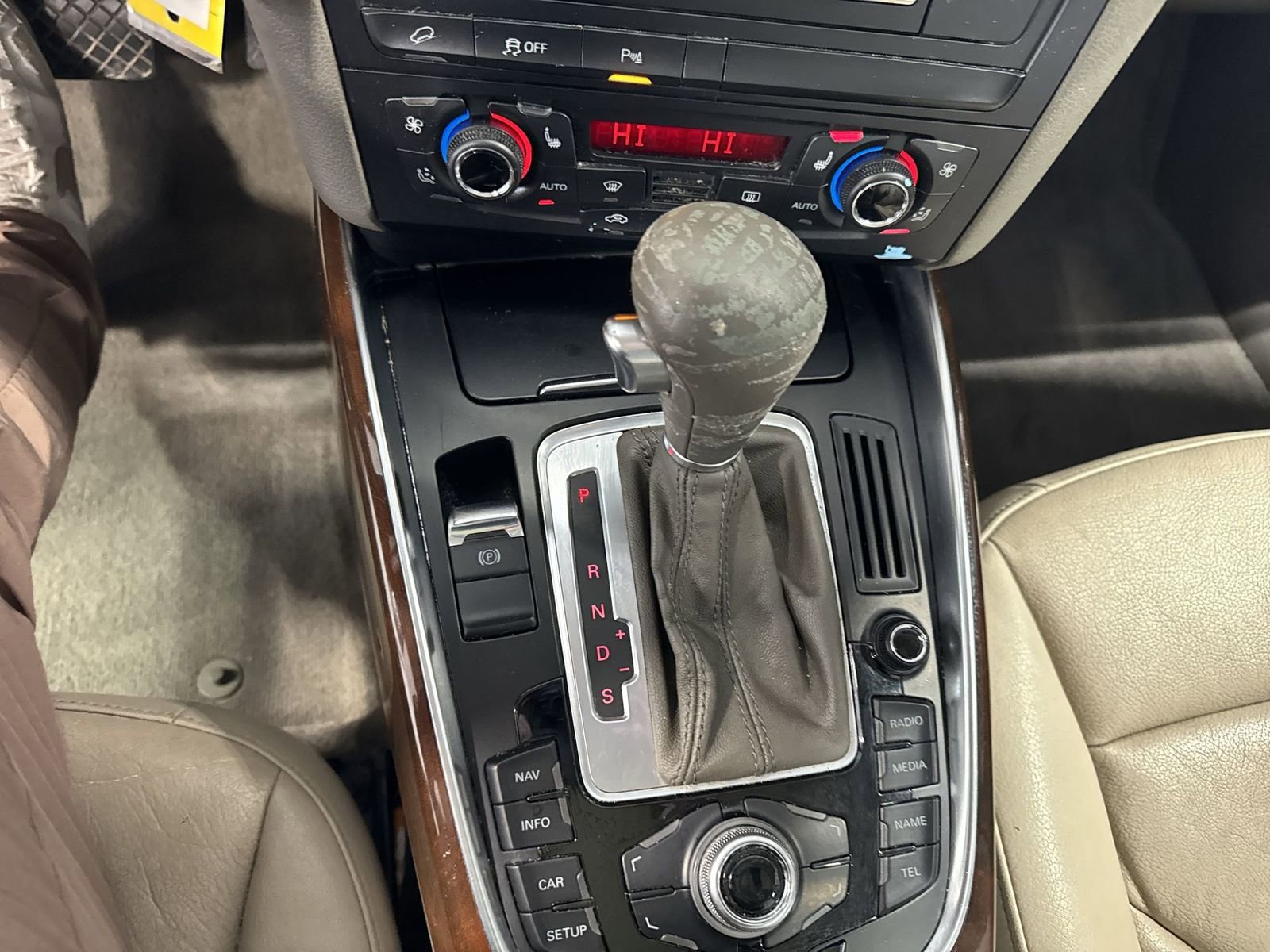 Used 2012 Audi Q5 2.0T Premium Plus AWD/4WD image 23