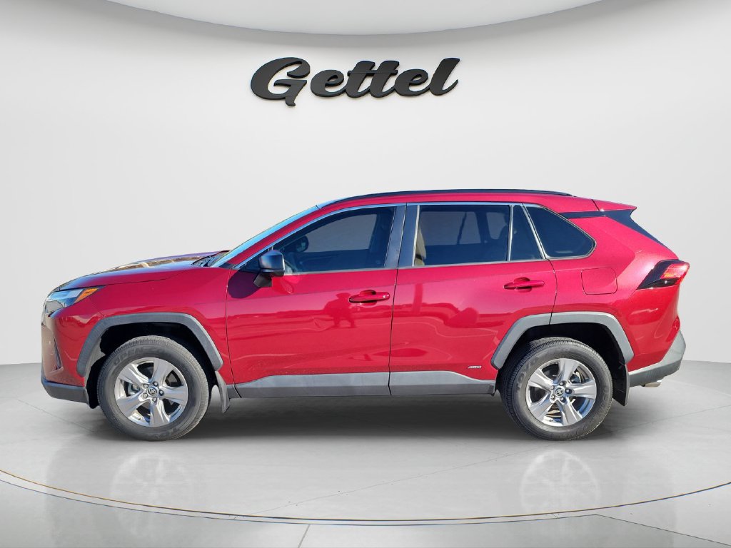 Certified 2023 Toyota RAV4 LE AWD/4WD image 8