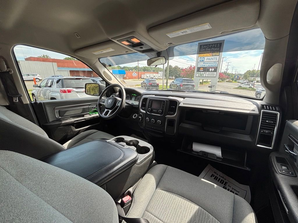 Used 2021 RAM 1500 Classic SLT image 15