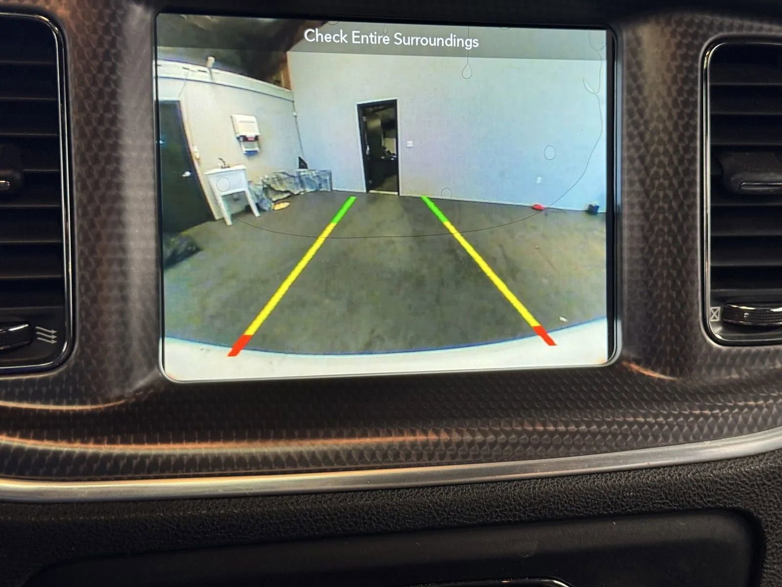 Used 2018 Dodge Charger SRT Hellcat RWD image 16