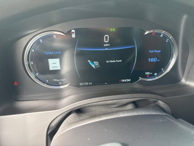 Used 2016 Cadillac Escalade Premium AWD/4WD image 6