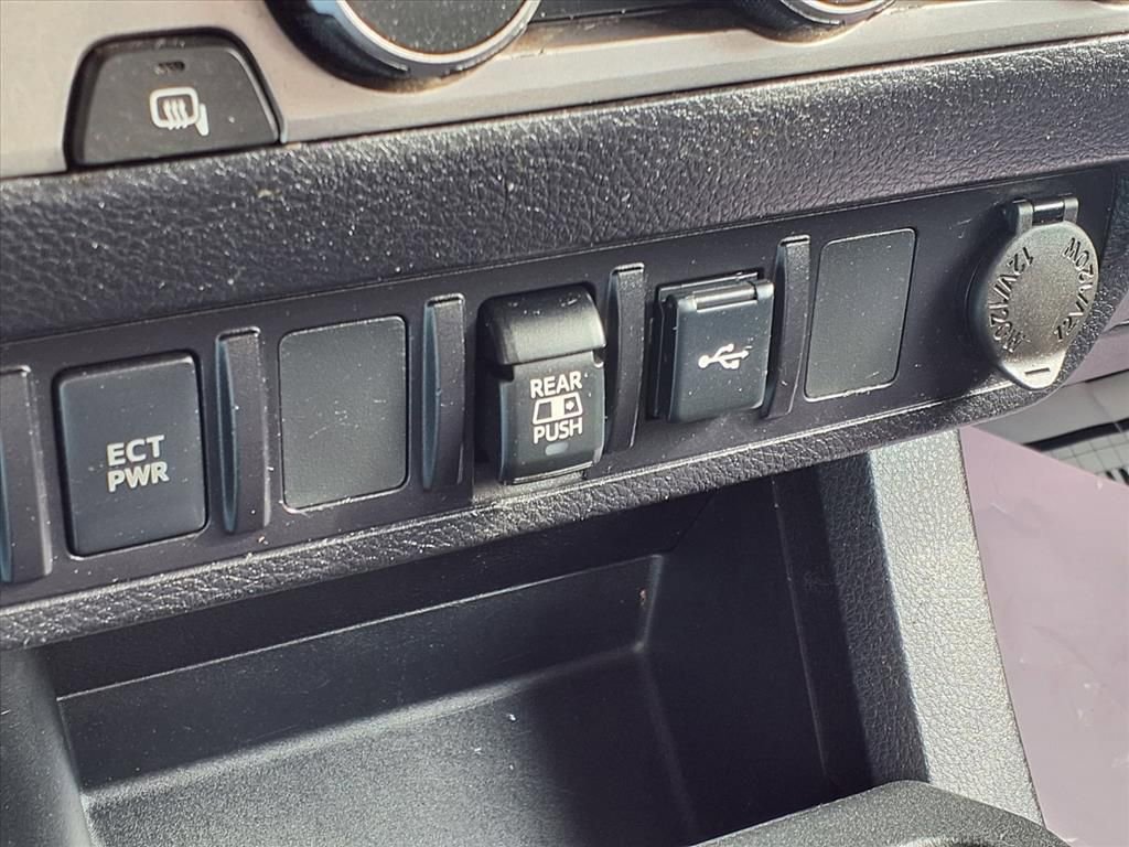 Used 2023 Toyota Tacoma SR5 image 15