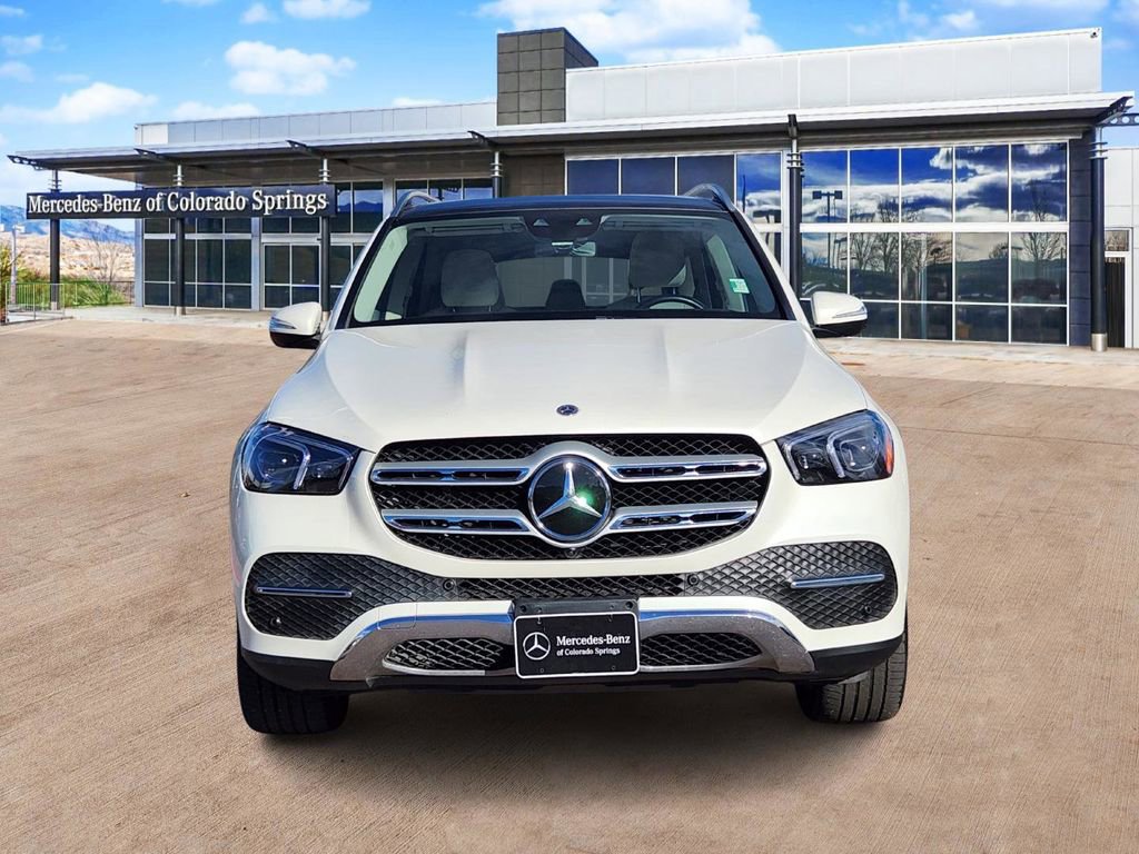 Used 2022 Mercedes-Benz GLE 450 4MATIC image 2