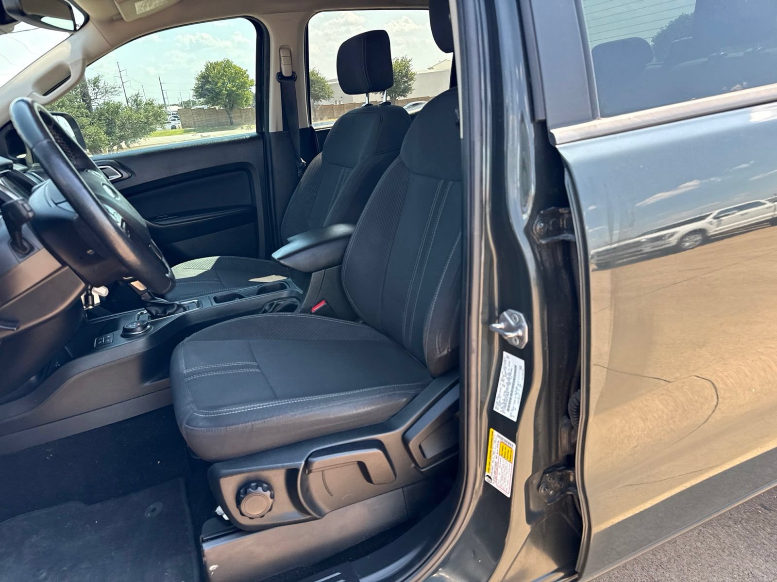 Used 2022 Ford Ranger XLT w/ Equipment Group 301A Mid AWD/4WD image 12