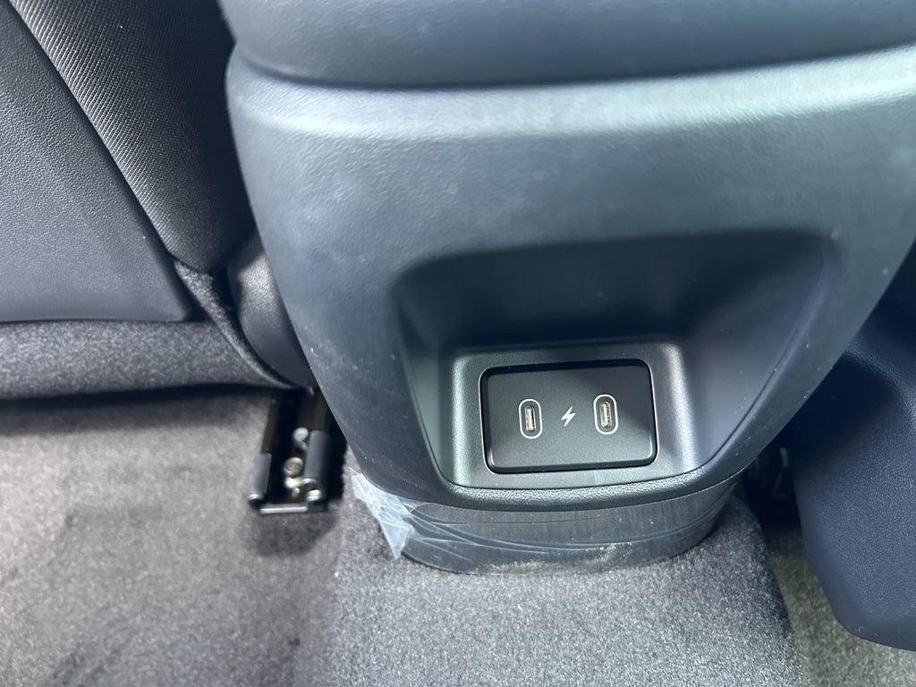 New 2026 Hyundai Elantra SE FWD image 17