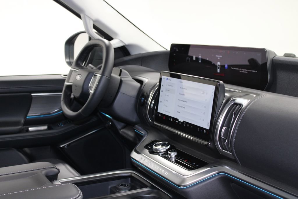 New 2026 Ford Expedition Platinum image 31