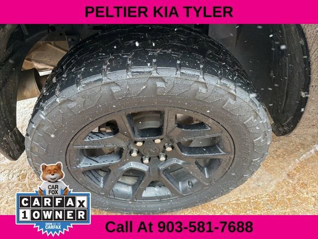 Used 2024 RAM 1500 Laramie image 13