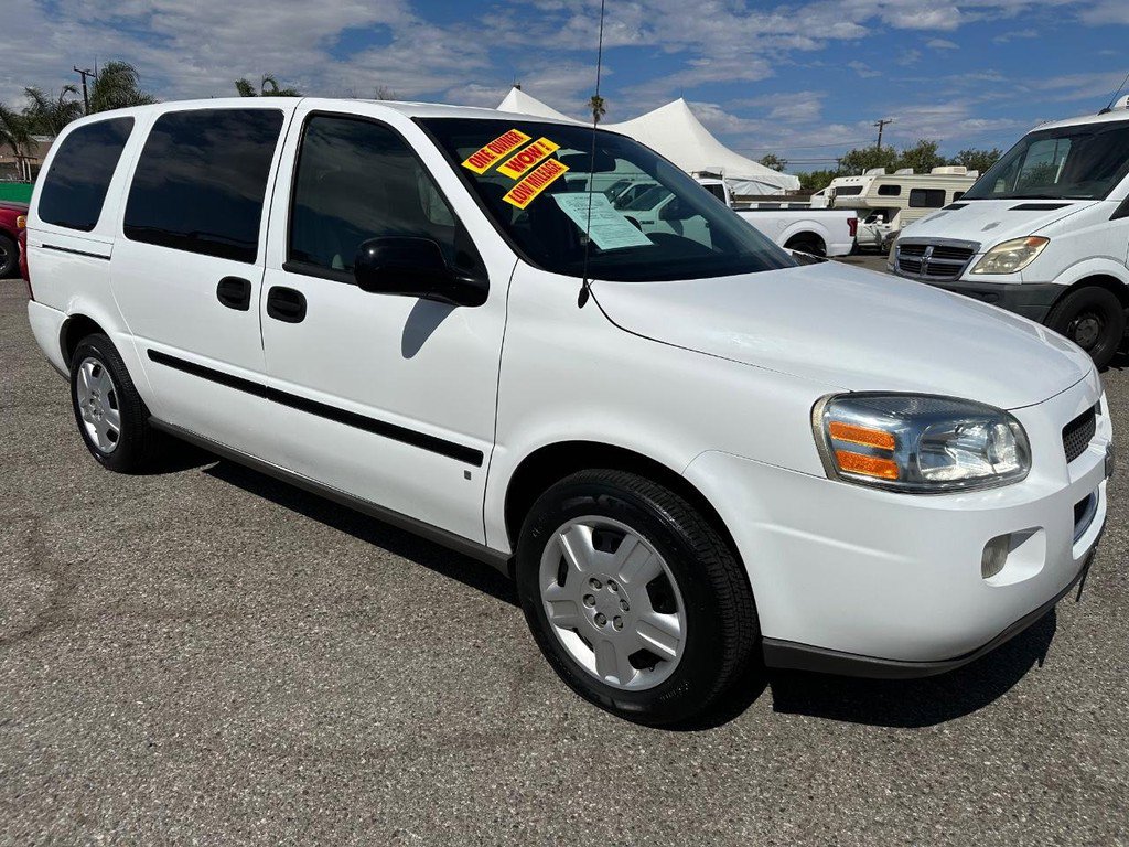 Used 2008 Chevrolet Uplander LS w/ Climate Package image 3