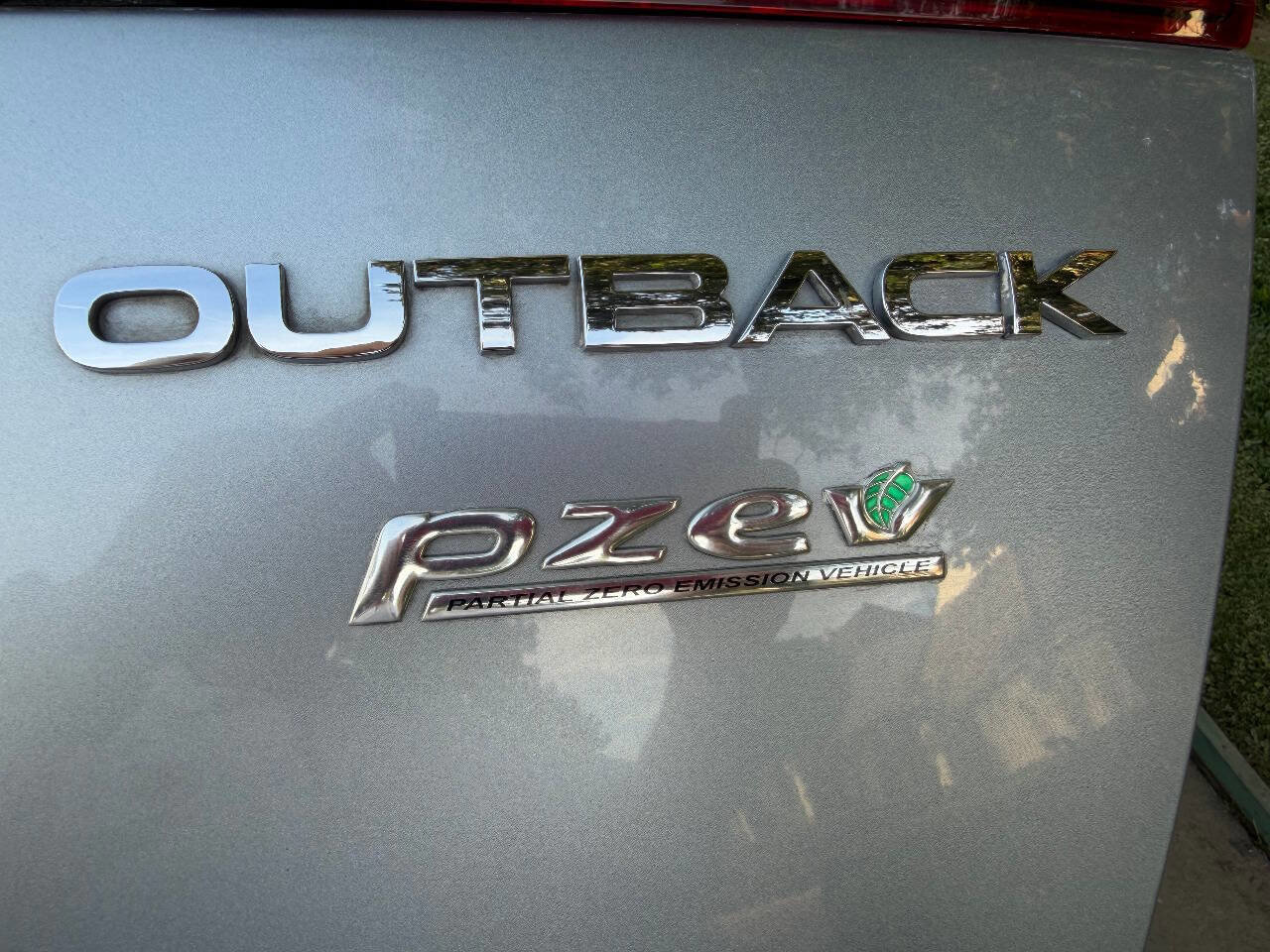 Used 2014 Subaru Outback 2.5i Premium image 19