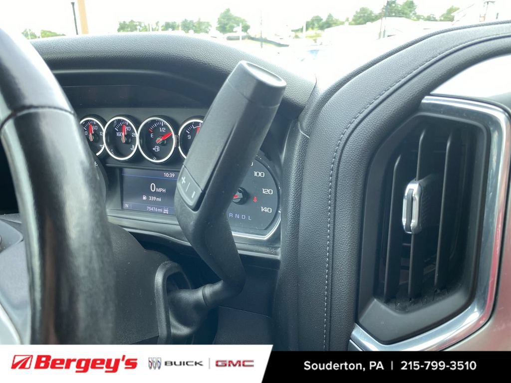 Used 2021 Chevrolet Silverado 1500 LT AWD/4WD image 19