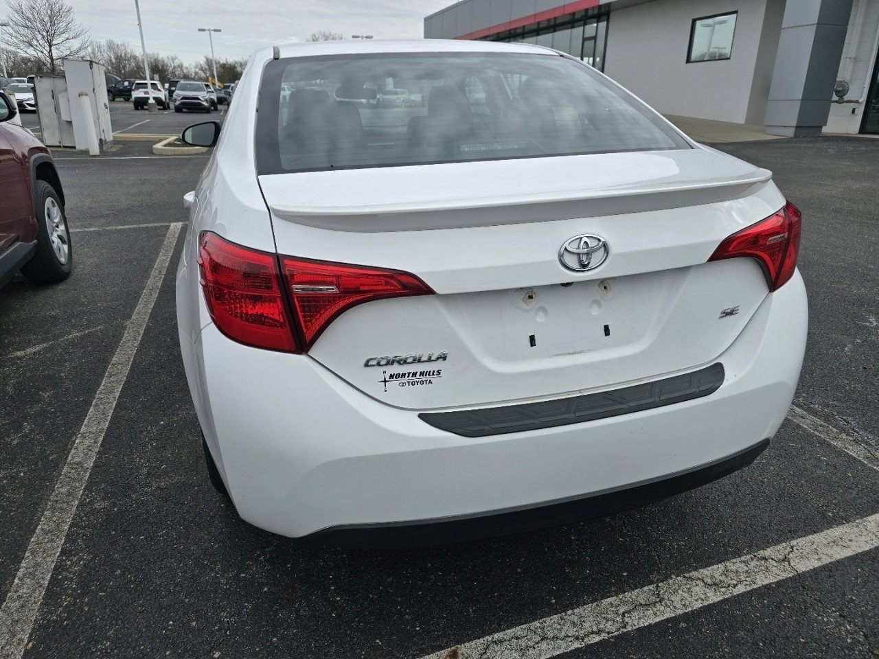 Used 2017 Toyota Corolla SE image 6