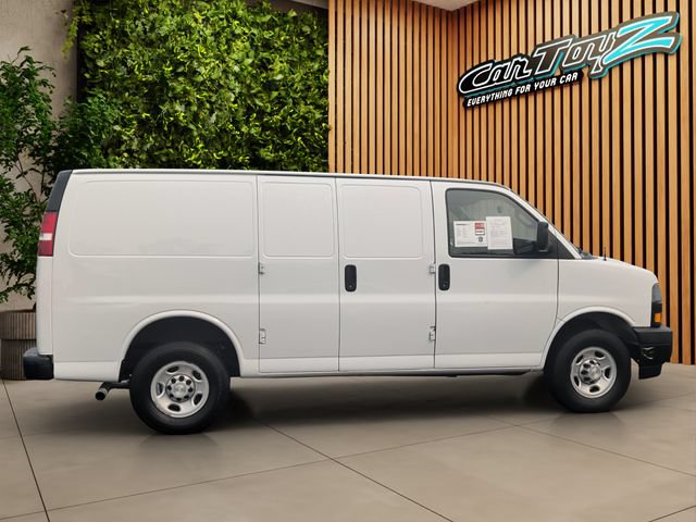 Used 2021 Chevrolet Express 2500 RWD image 7