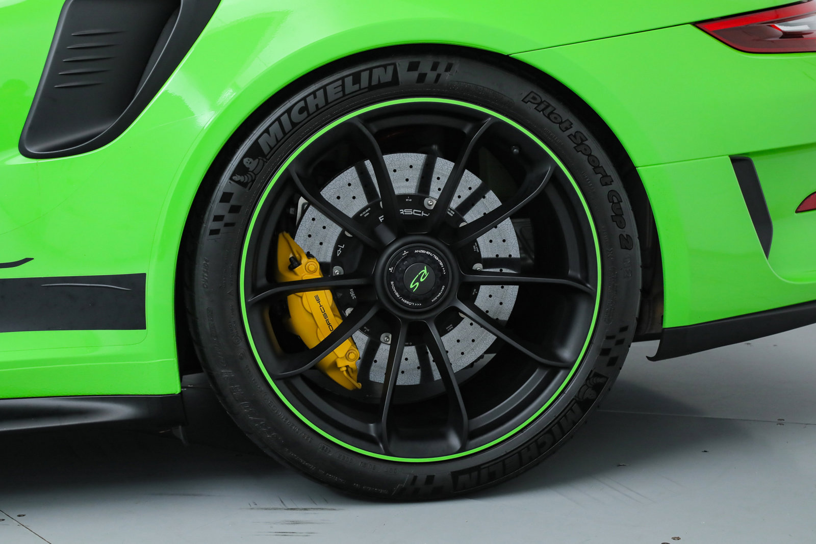 Used 2019 Porsche 911 GT3 RS RWD image 39