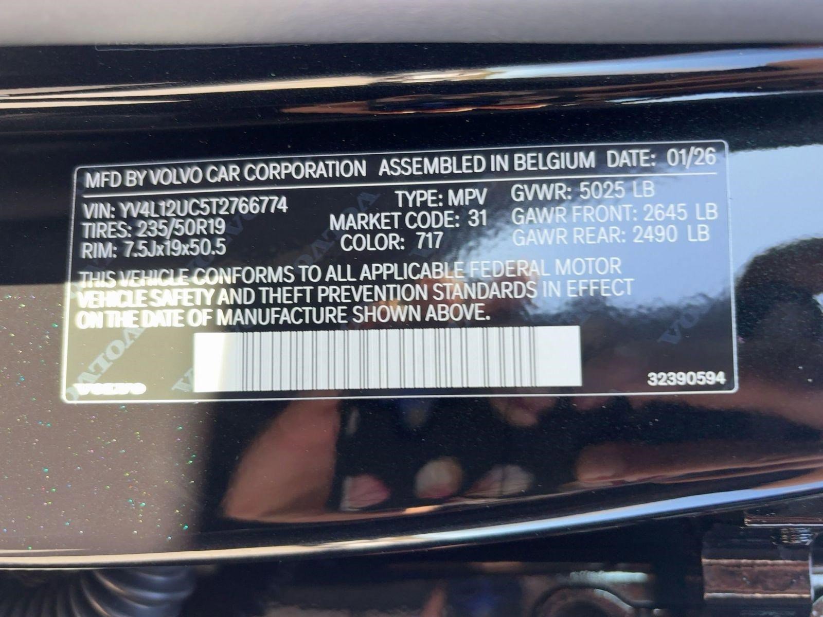 New 2026 Volvo XC40 B5 Plus w/ Climate Package AWD/4WD image 19