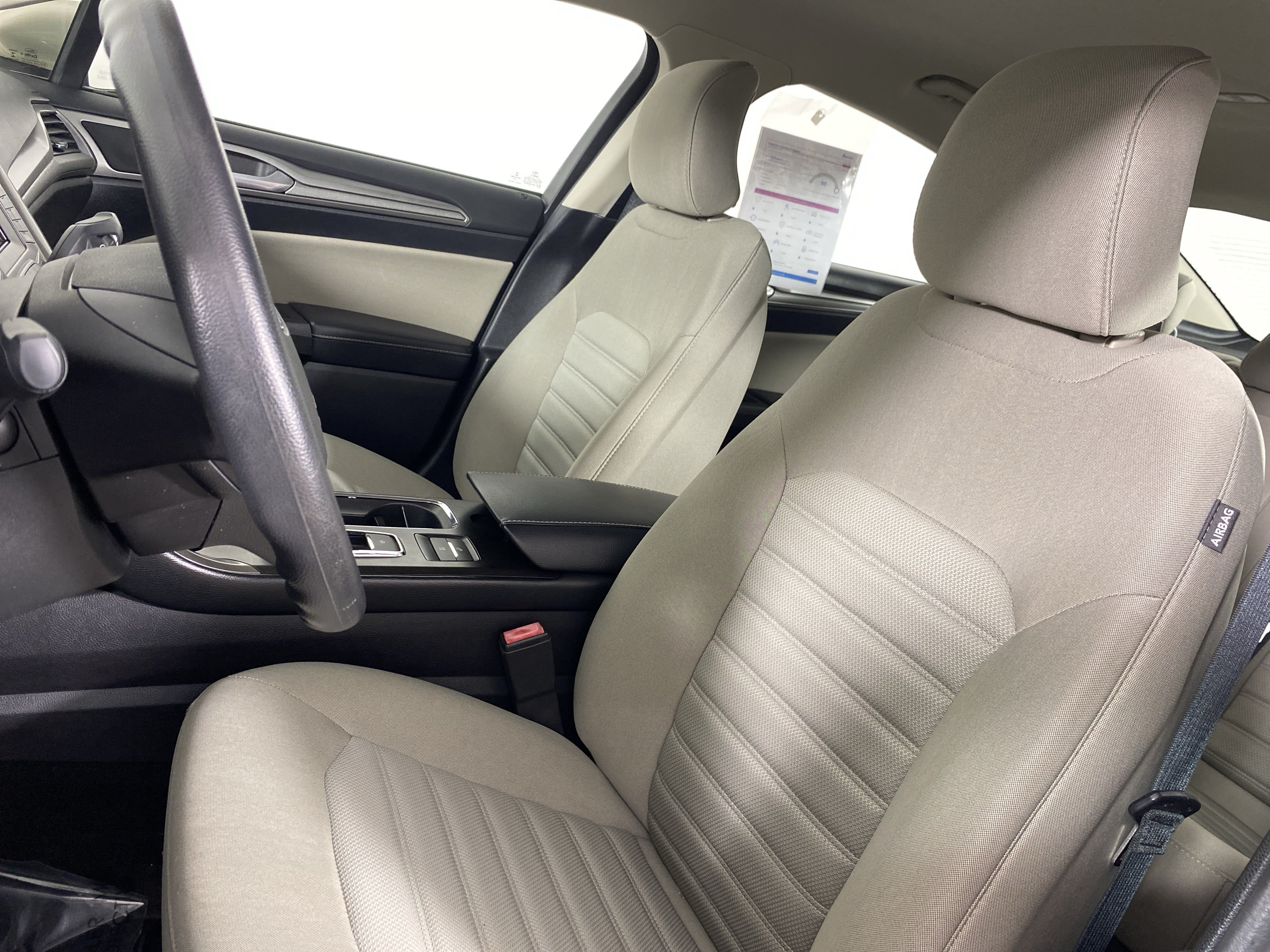 Used 2018 Ford Fusion S FWD image 14